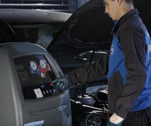 Révision recharge climatisation voiture Speedy